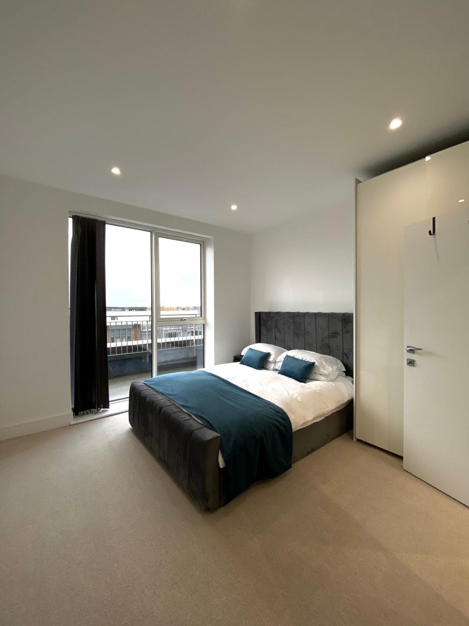 Spacious 2 Bedroom Penthouse Retreat London Exteriör bild