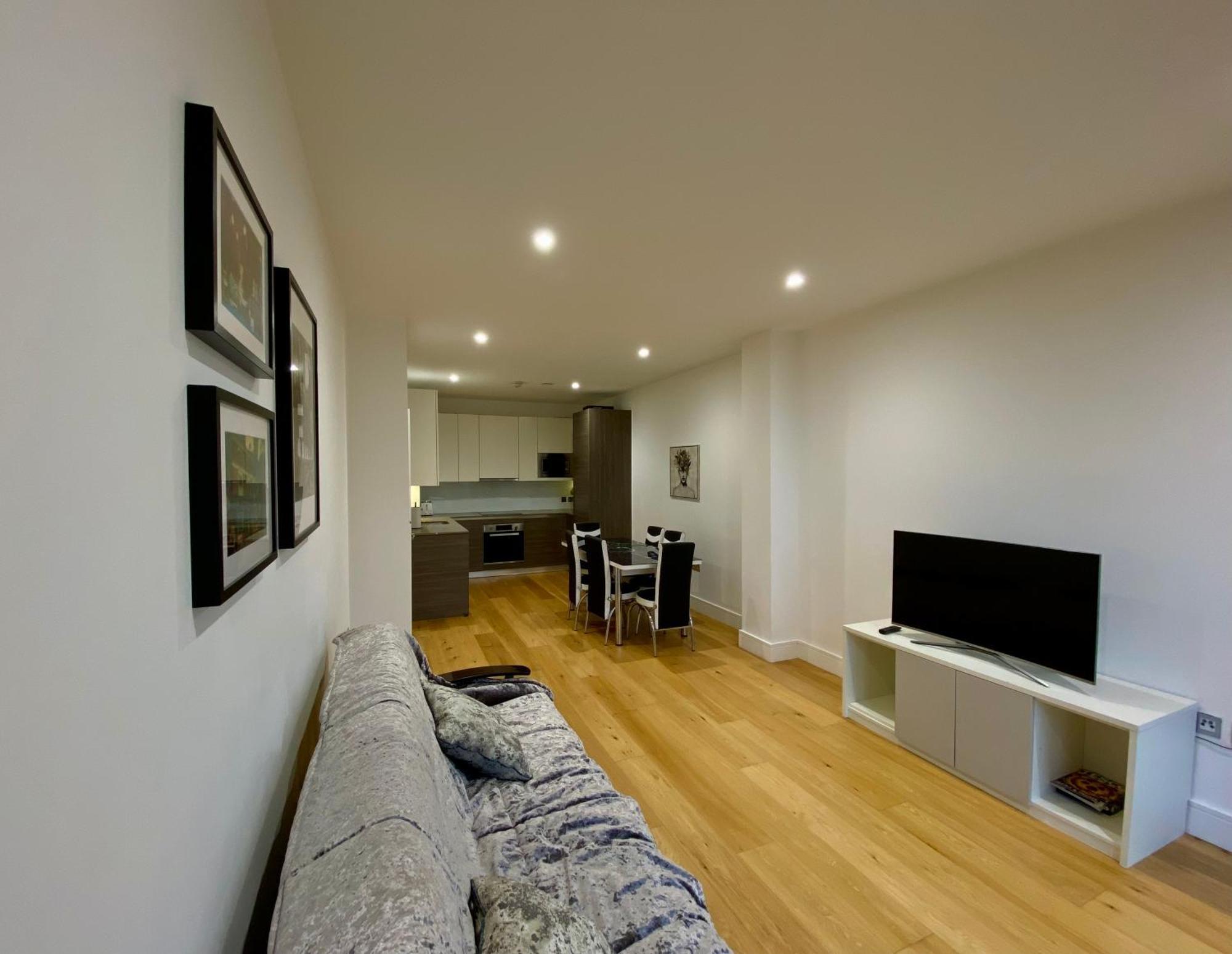Spacious 2 Bedroom Penthouse Retreat London Exteriör bild