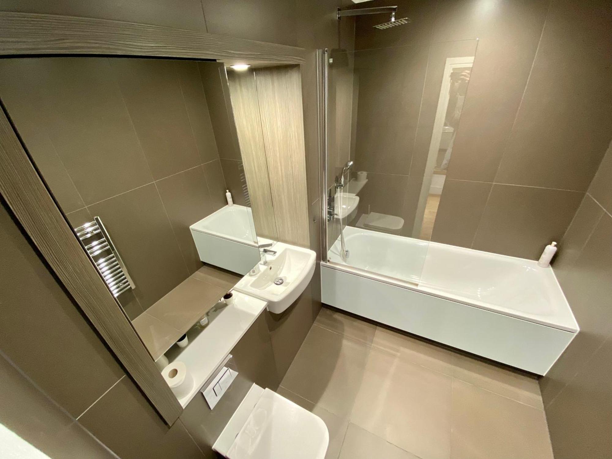 Spacious 2 Bedroom Penthouse Retreat London Exteriör bild