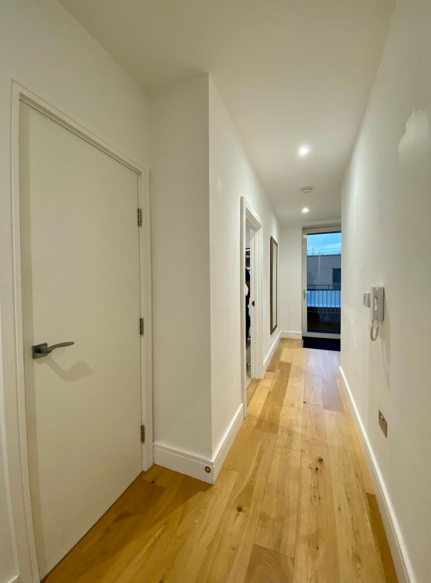 Spacious 2 Bedroom Penthouse Retreat London Exteriör bild